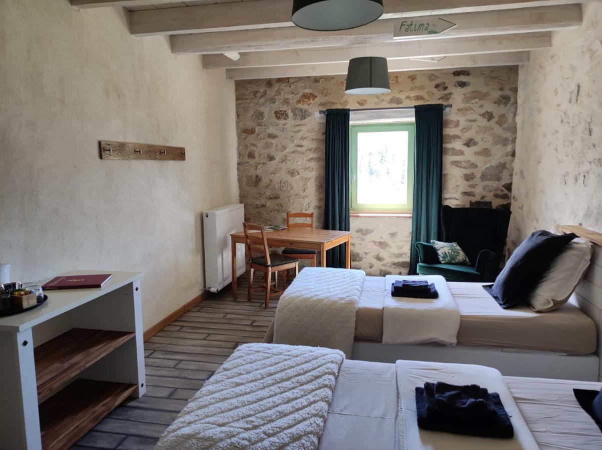 Les 5 Petits Lapins Bed & Breakfast Bar Ngoại thất bức ảnh